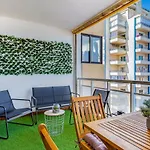 Bright 1bdr W/balcony & Pool By Lovelystay Appartement *