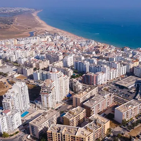 Bright 1bdr W/balcony & Pool By Lovelystay Silves